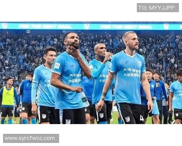 跨年晚会足球明星揭晓引发热议球迷期待精彩表演与互动